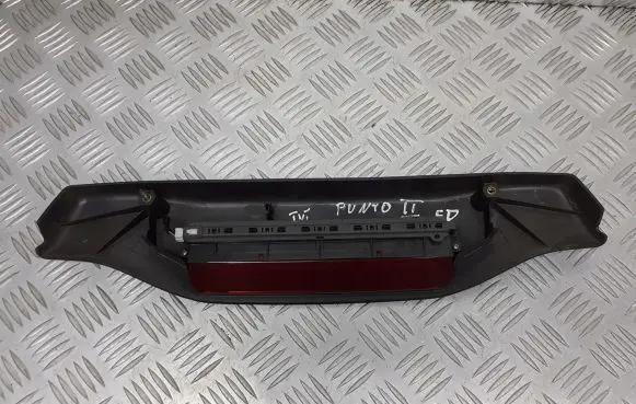 Fiat Punto (188) Third/center stoplight 03.310.00