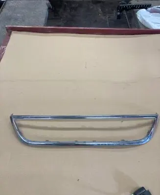 Ford Galaxy Front bumper upper radiator grill AM218B271B