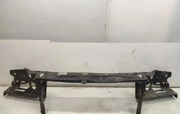 Volvo XC90 Top upper radiator support slam panel