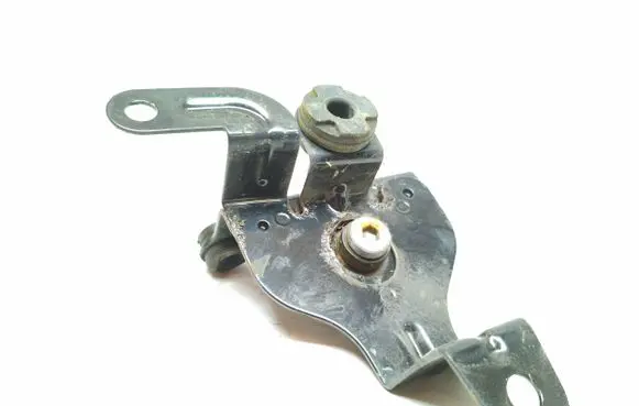 KIA Stinger ABS pump bracket 