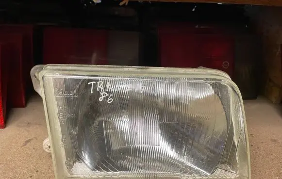 Ford Transit Headlight/headlamp