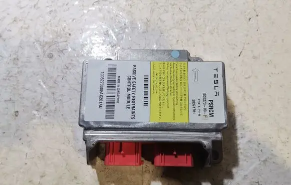 Tesla Model S Airbag control unit/module 28371781