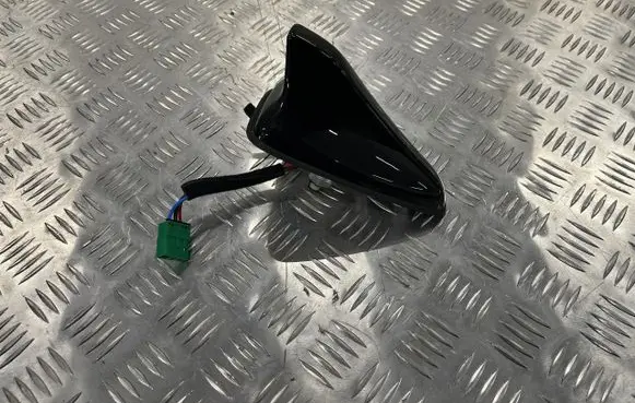 KIA Pro Cee'd III Aerial GPS antenna 96210-J7750EB