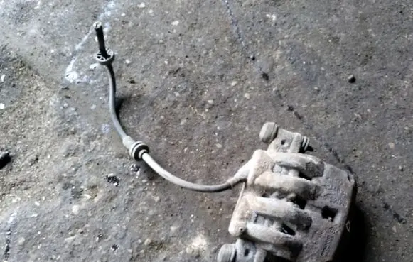 Peugeot Boxer Front brake caliper