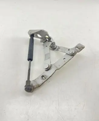 Tailgate/trunk/boot hinge