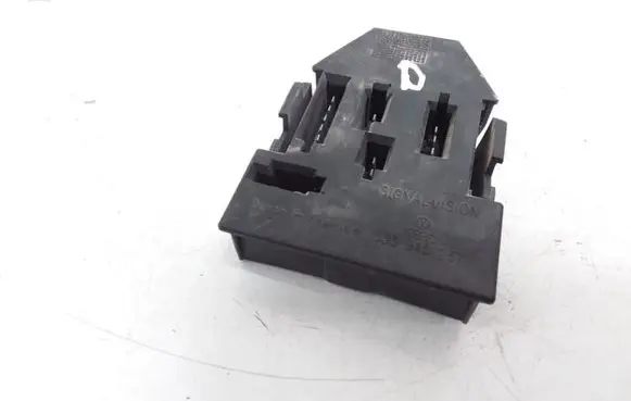 Tail light part