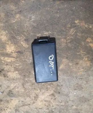 KIA Optima Fuse box cover 911162T010