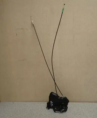 Suzuki Grand Vitara II Rear door lock