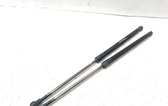 Audi A3 S3 8L Shock absorber/damper mounting bracket 8D9827552F