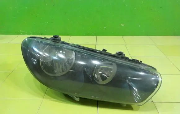 Volkswagen Scirocco Headlight/headlamp 89319981