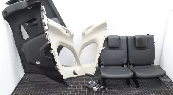 Mitsubishi Outlander Other seats 