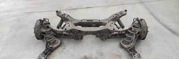 Nissan X-Trail T32 Rear axle beam 