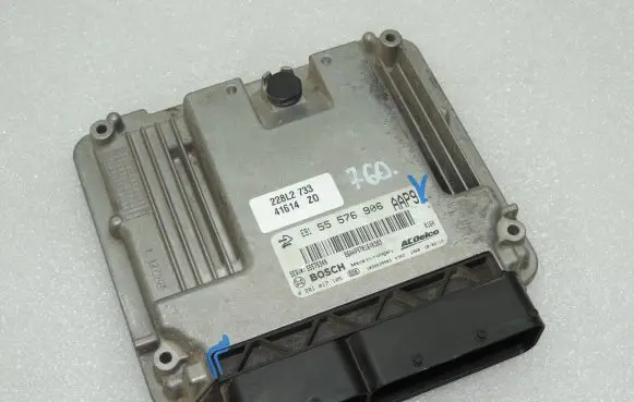 Opel Insignia A Engine control unit/module 55576906 55575349
