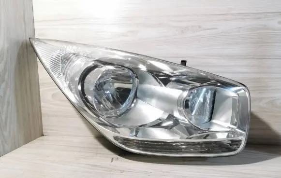 KIA Venga Headlight/headlamp 921021P000 1P92102000 030125720200