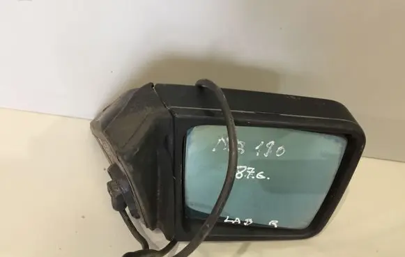 Mercedes-Benz 190 W201 Front door electric wing mirror 2018100816 136016 0117160