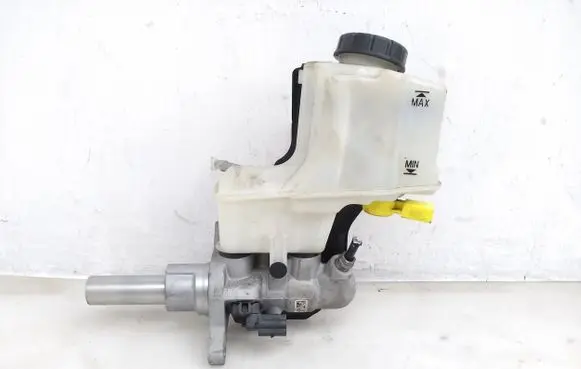 Skoda Karoq Master brake cylinder 5Q2611301H