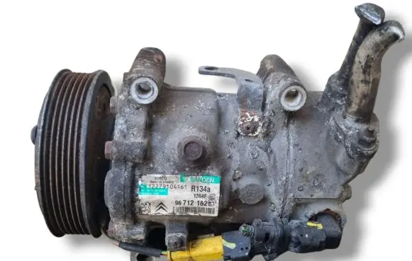 Citroen DS3 Air conditioning (A/C) compressor (pump) 9671216280