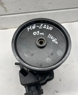 Mercedes-Benz E W211 Power steering pump 7691332154