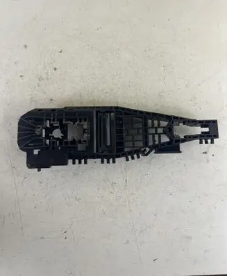 Jeep Cherokee Front door exterior handle/bracket P68082686AD 68084836 68082686