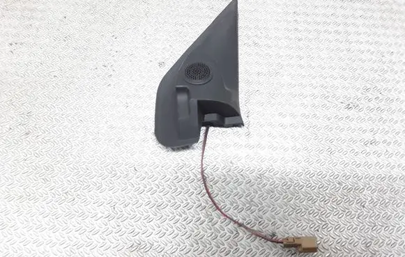 Nissan Micra Front door high frequency speaker