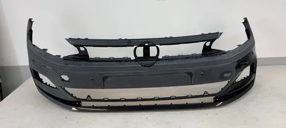 Volkswagen Polo VI Front bumper 2G0807221