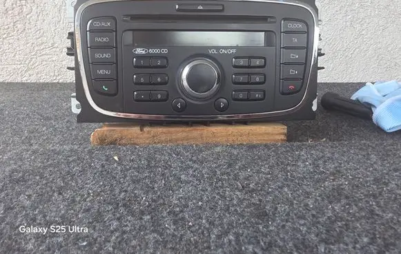 Ford Galaxy Radio/CD/DVD/GPS head unit 6000CD