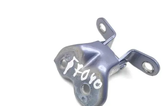 Hyundai Kona II Front door lower hinge 