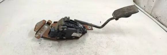 Nissan Primera Accelerator throttle pedal 18002au410
