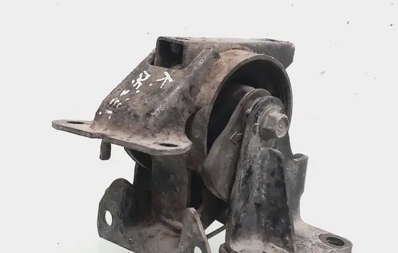 SsangYong Korando Gearbox mount 