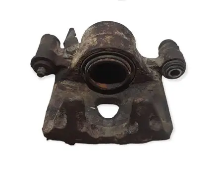 Mitsubishi Pajero Front brake caliper
