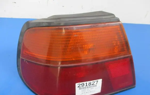 Nissan Almera Rear/tail lights