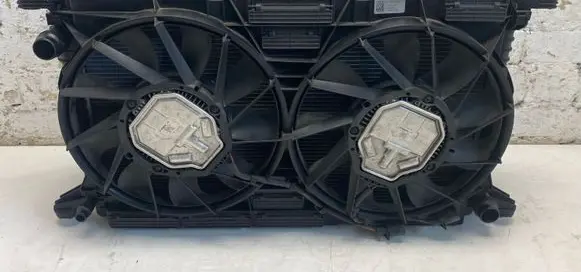 Audi Q7 4M Radiator set 8W0959455D 8WO959455E 8W0121003D