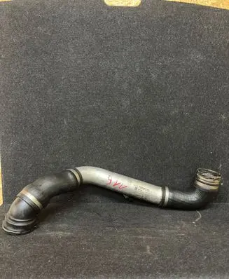 BMW 5 E60 E61 Intercooler hose/pipe 7793896