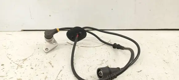 Mercedes-Benz E W124 Front ABS sensor wiring 1245401717 0265001281 A1245401717