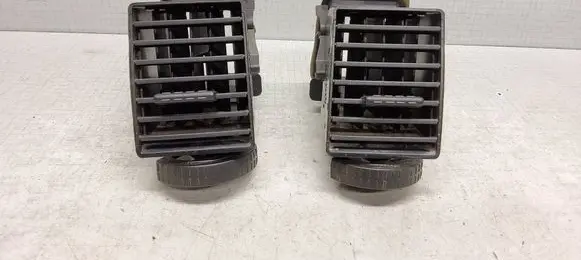 Volkswagen Transporter - Caravelle T5 Dash center air vent grill 7H0815706E 7H0815705E 2994503810