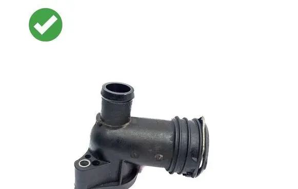 Mercedes-Benz R W251 Engine coolant pipe/hose A6422001156