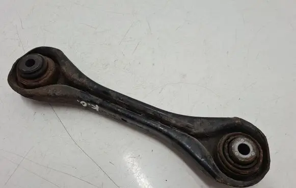 BMW 1 E81 E87 Rear upper control arm/wishbone 3332677798005 677798005