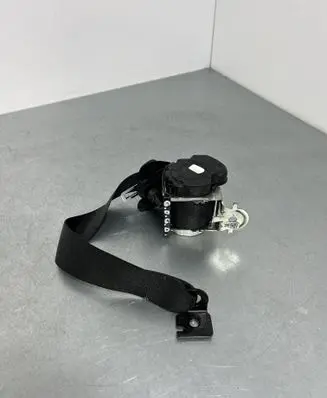 BMW X5 G05 Third row seat belt S6749774508 78250 P34258512C