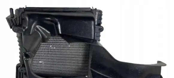 Maserati Ghibli Coolant radiator 6873029