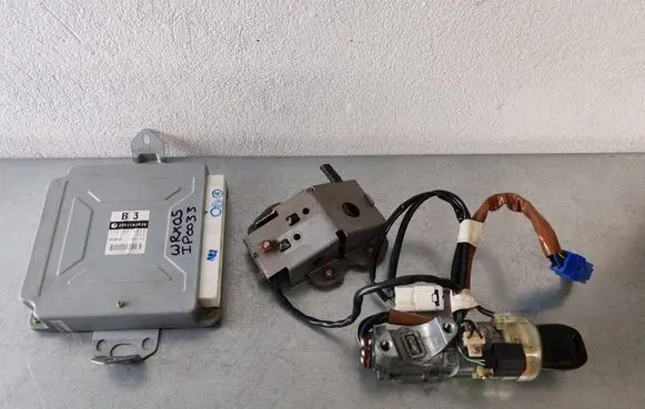 Subaru Impreza II Engine ECU kit and lock set 22611AJ830 1122008820
