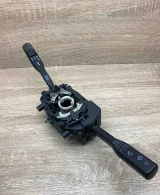 Mazda 121 Wiper turn signal indicator stalk/switch 177698