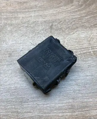 Toyota RAV 4 (XA30) Tire pressure control unit 8976942010 1586000111