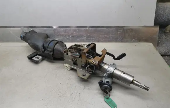 Nissan Vanette Ignition lock