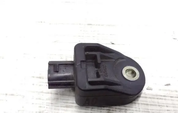 Lexus CT 200H Airbag deployment crash/impact sensor 8917375010