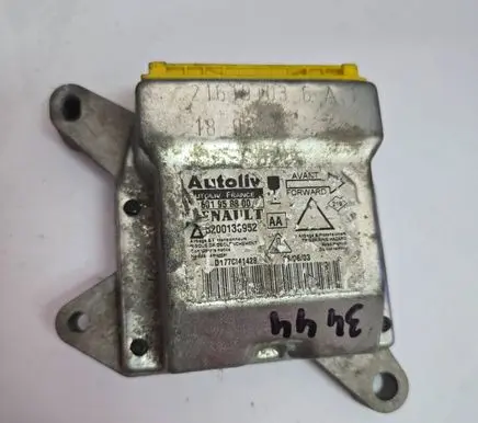 Renault Laguna II Airbag control unit/module 8200138952 D177C141428 601958800