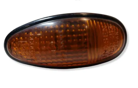 Mitsubishi Pajero Front fender indicator light 1132213 0190093