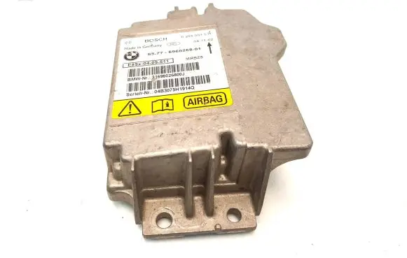 BMW 1 E81 E87 Airbag control unit/module 6960268 31696026800J 0285001531
