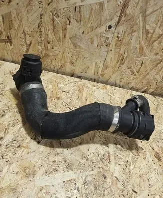 BMW X5 E70 Engine coolant pipe/hose 7799184
