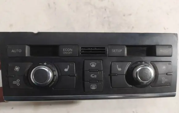Audi Q7 4L Climate control unit 4L0820043F