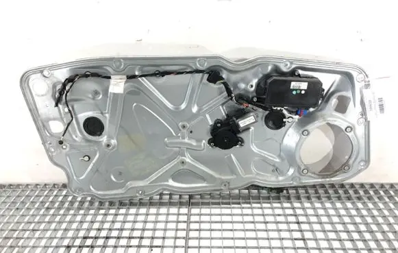Front door window regulator with motor